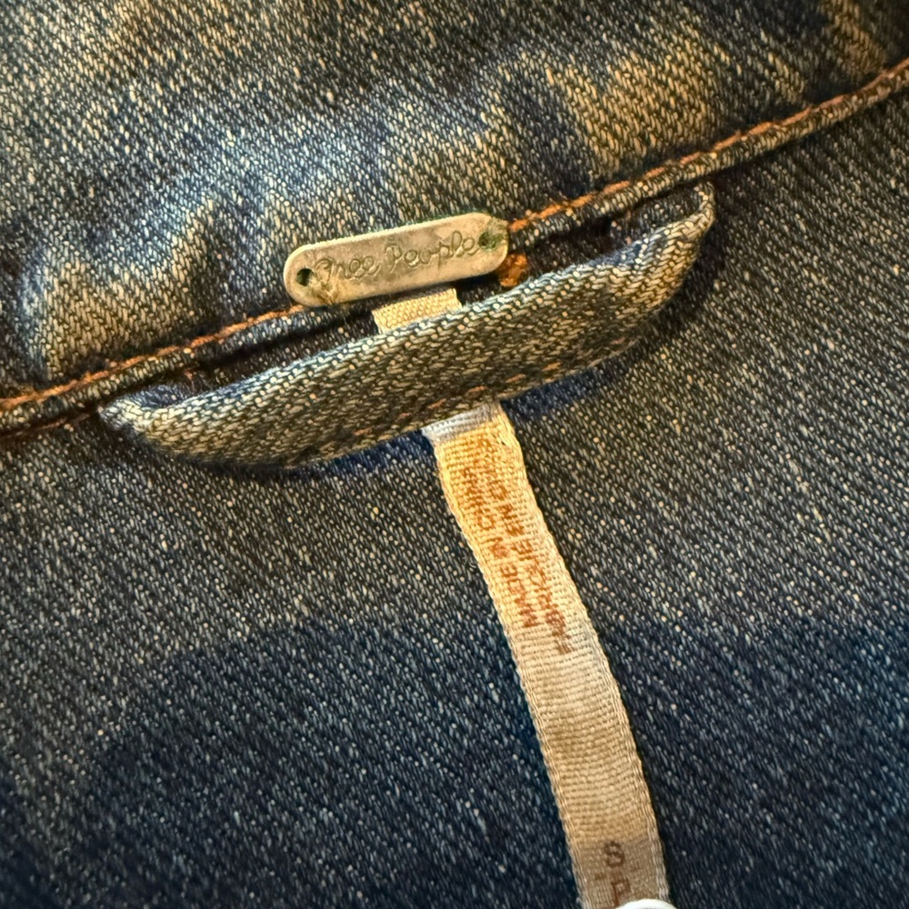 Free People Blue Distressed Denim Jean Jacket - Small - Picture 2 of 6